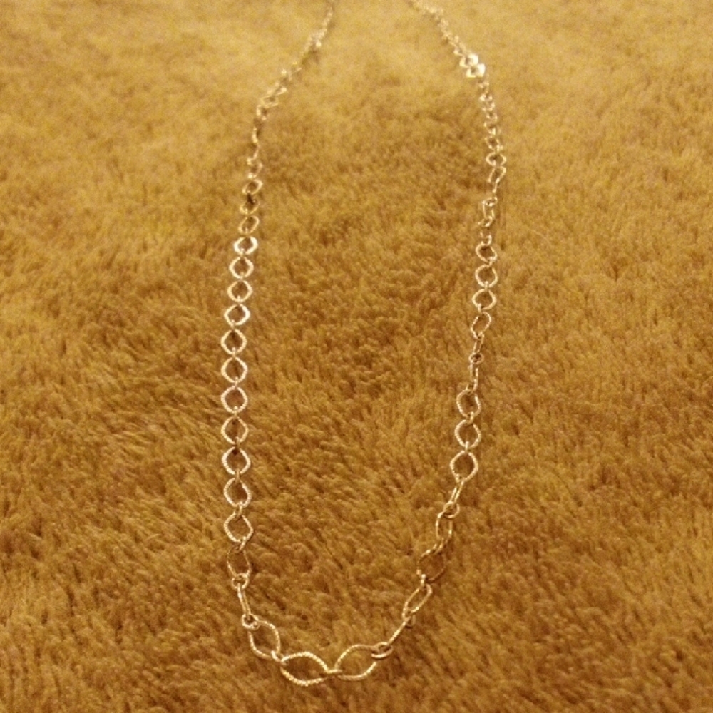Elegant Silver-Tone Chain Necklace